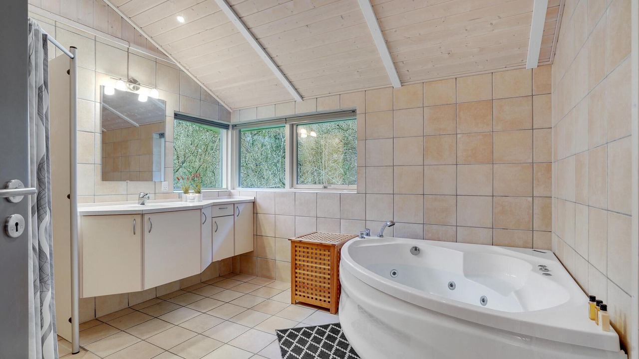 Photo of Bathroom in Svankær