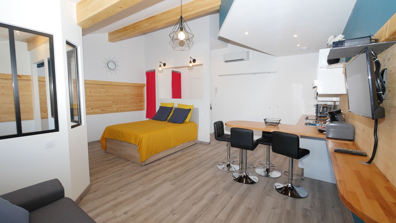 Photo of Bedroom in Albi
