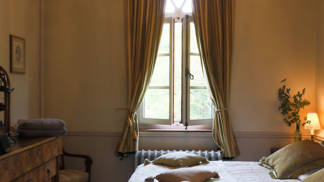 Photo of Bedroom in Saint-Paterne-Racan