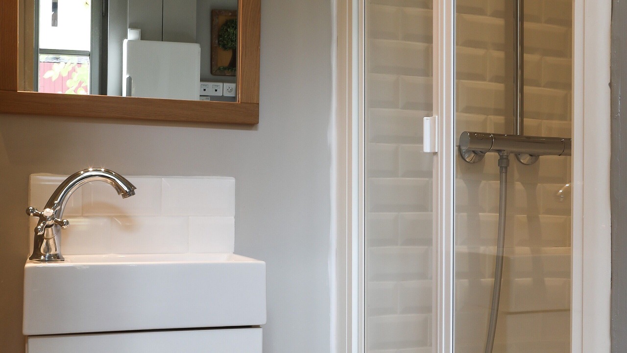 Photo of Bathroom in Saint-Paterne-Racan