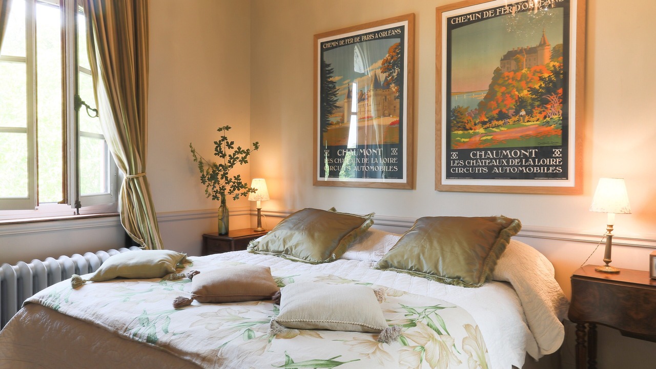 Photo of Bedroom in Saint-Paterne-Racan