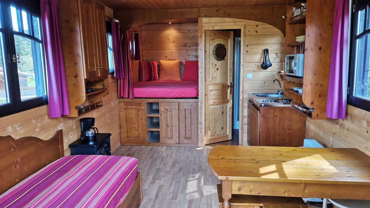 Photo of Bedroom in Usson-en-Forez