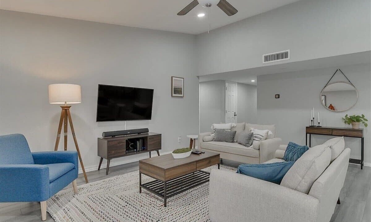 Photo of Livingroom in Garland