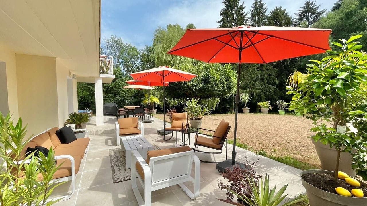 Photo of Patio Balcony in La Chapelle-de-la-Tour