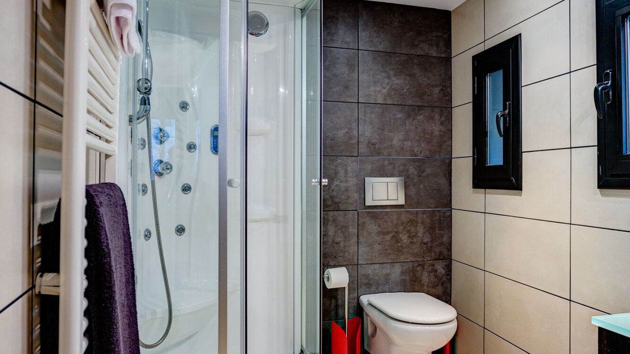 Photo of Bathroom in Encamp