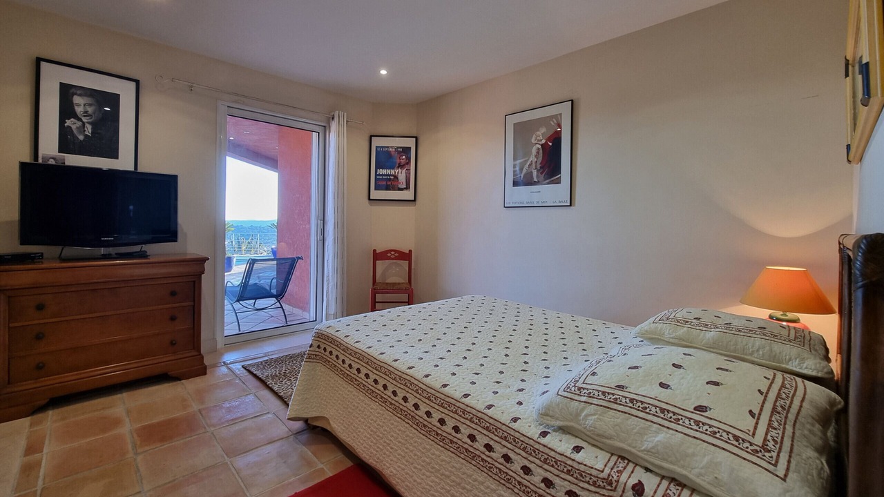 Photo of Bedroom in Sainte-Maxime