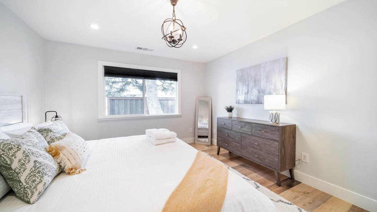 Photo of Bedroom in Santa Rosa