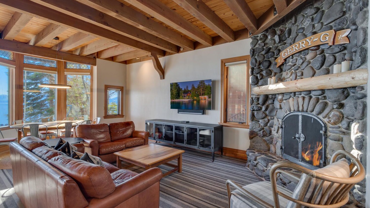Photo of Livingroom in Lake Forest