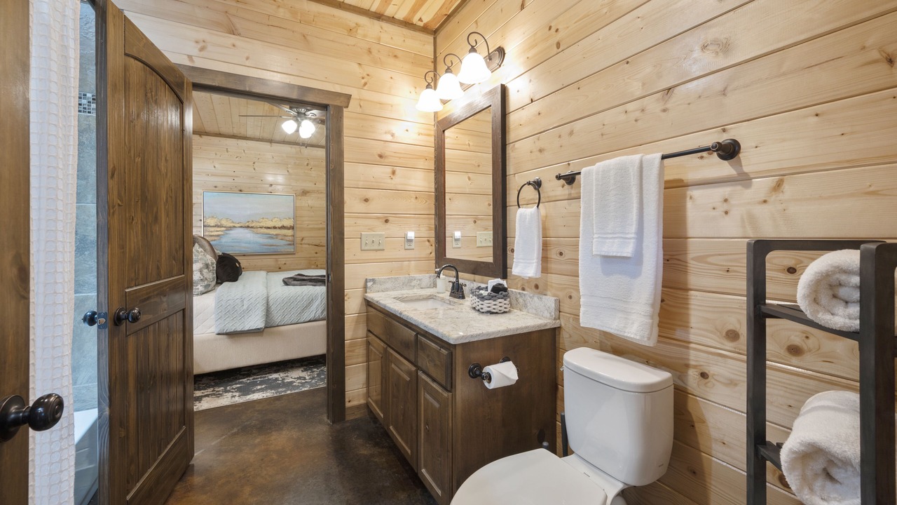 Photo of Bathroom in Hochatown