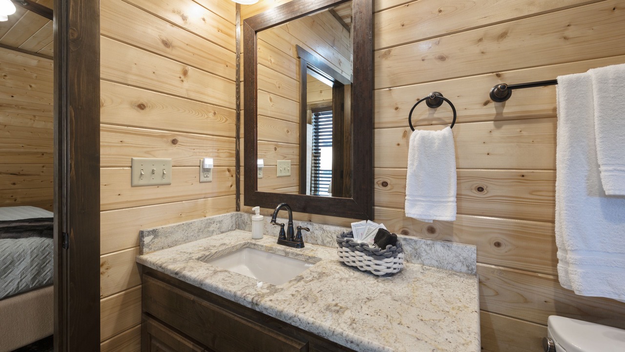 Photo of Bathroom in Hochatown