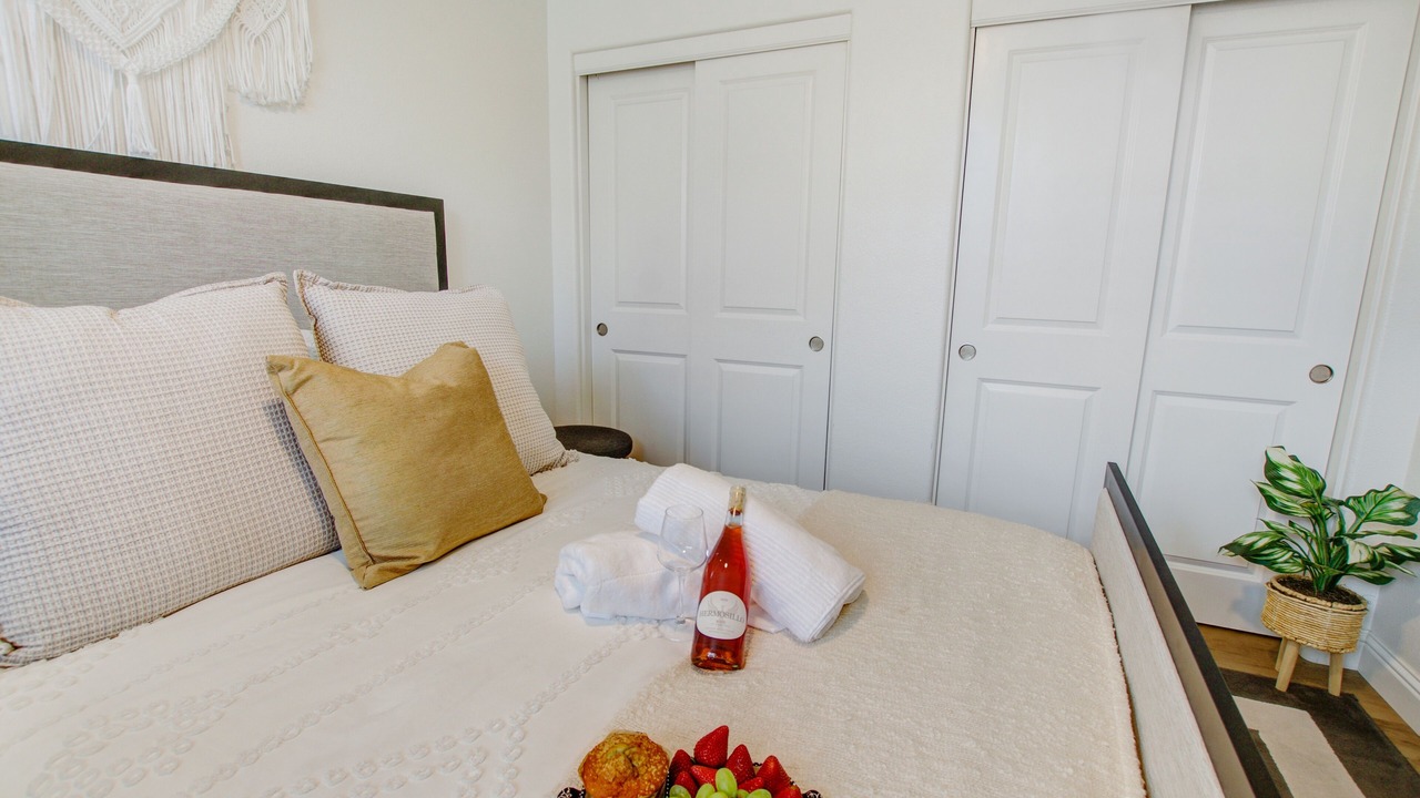 Photo of Bedroom in Santa Rosa