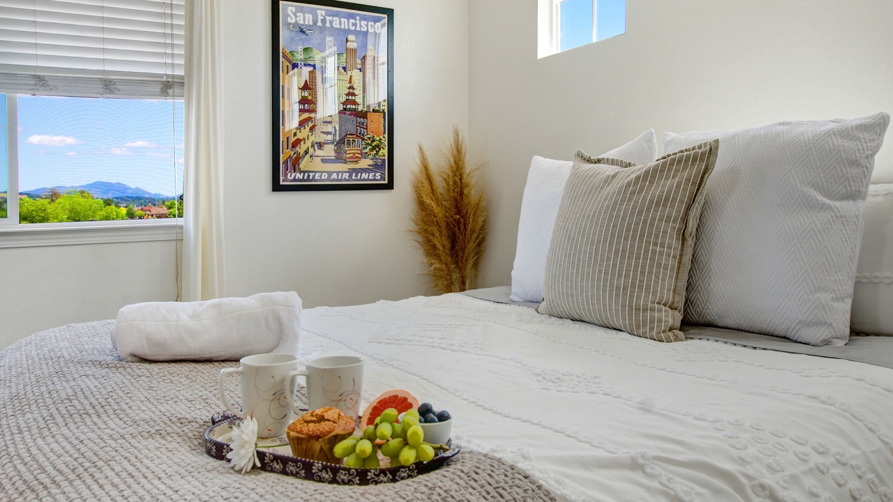 Photo of Bedroom in Santa Rosa