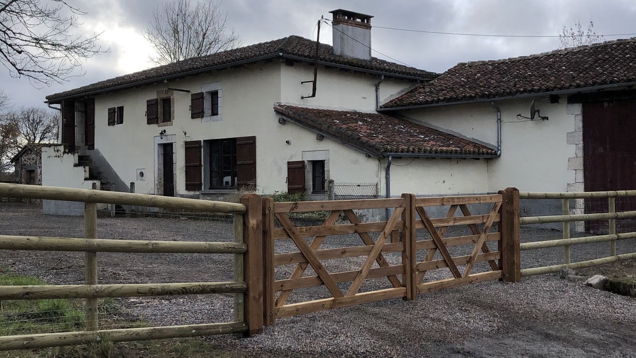 Photo of Outdoor in Oradour-Fanais