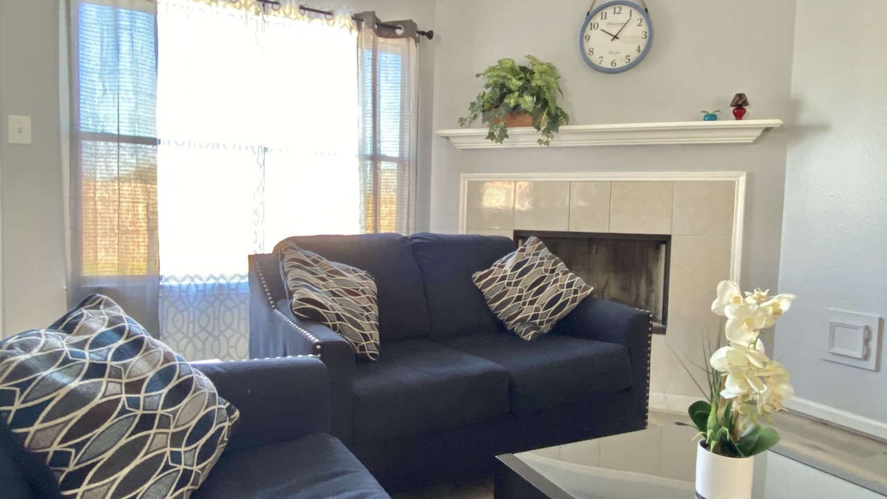 Photo of Livingroom in Missouri City