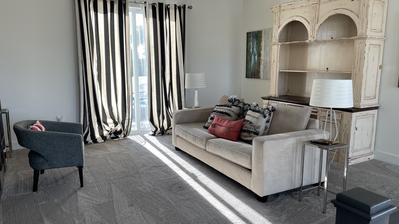 Photo of Livingroom in Arcadia