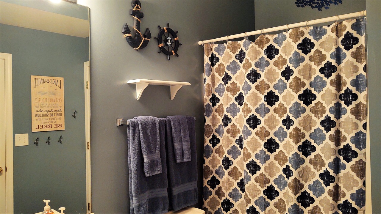 Photo of Bathroom in Camdenton
