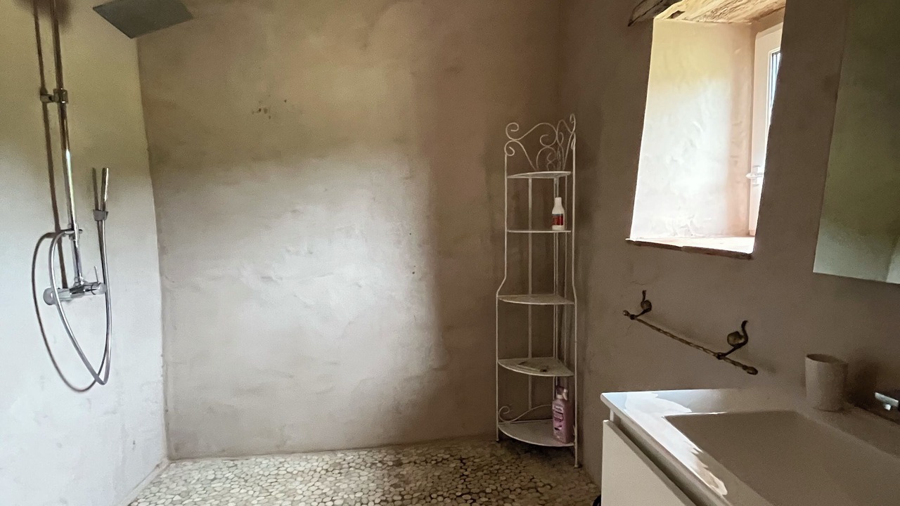 Photo of Bathroom in Montauriol