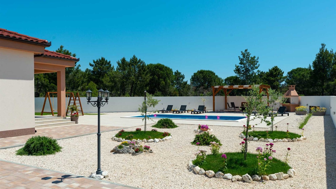 Photo of Outdoor in Zaton