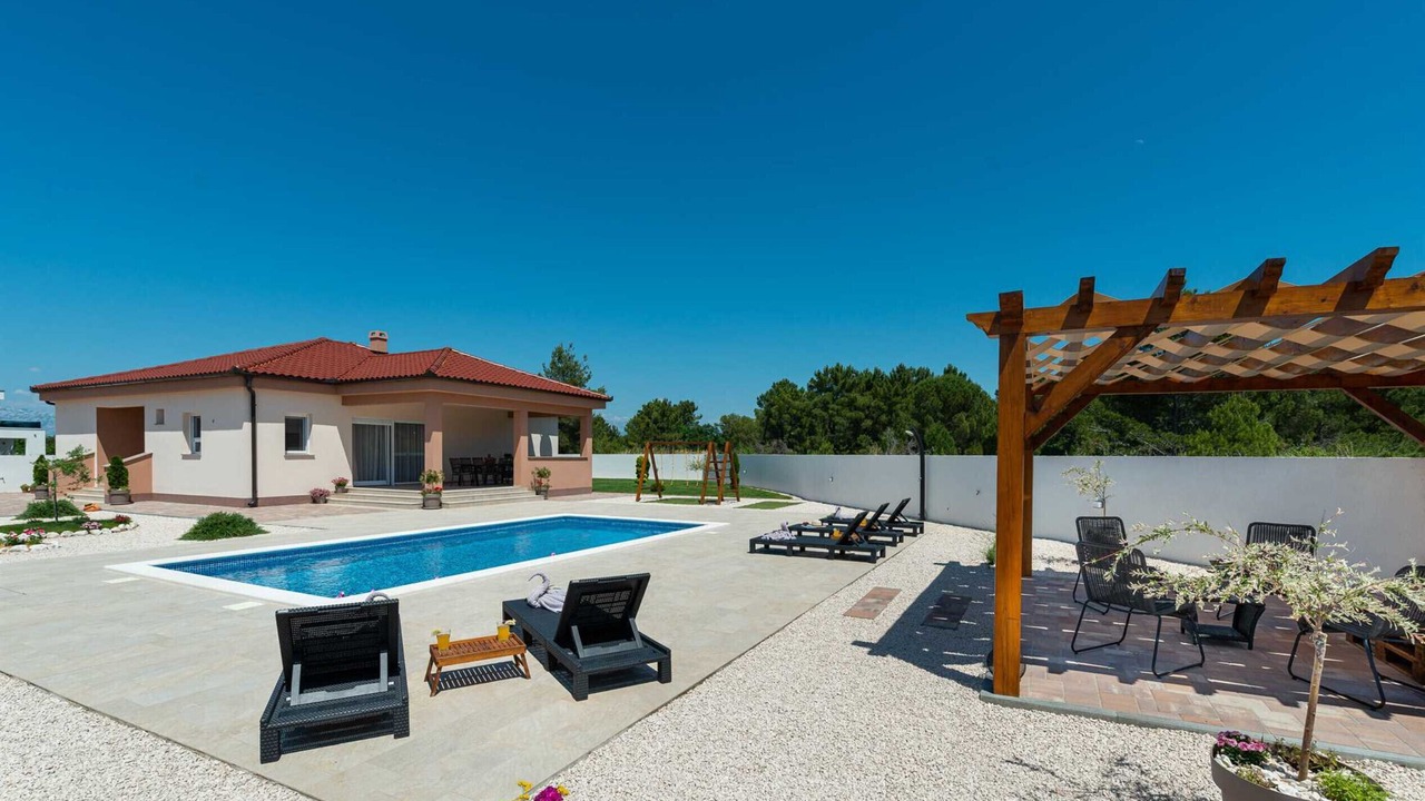 Photo of Outdoor in Zaton