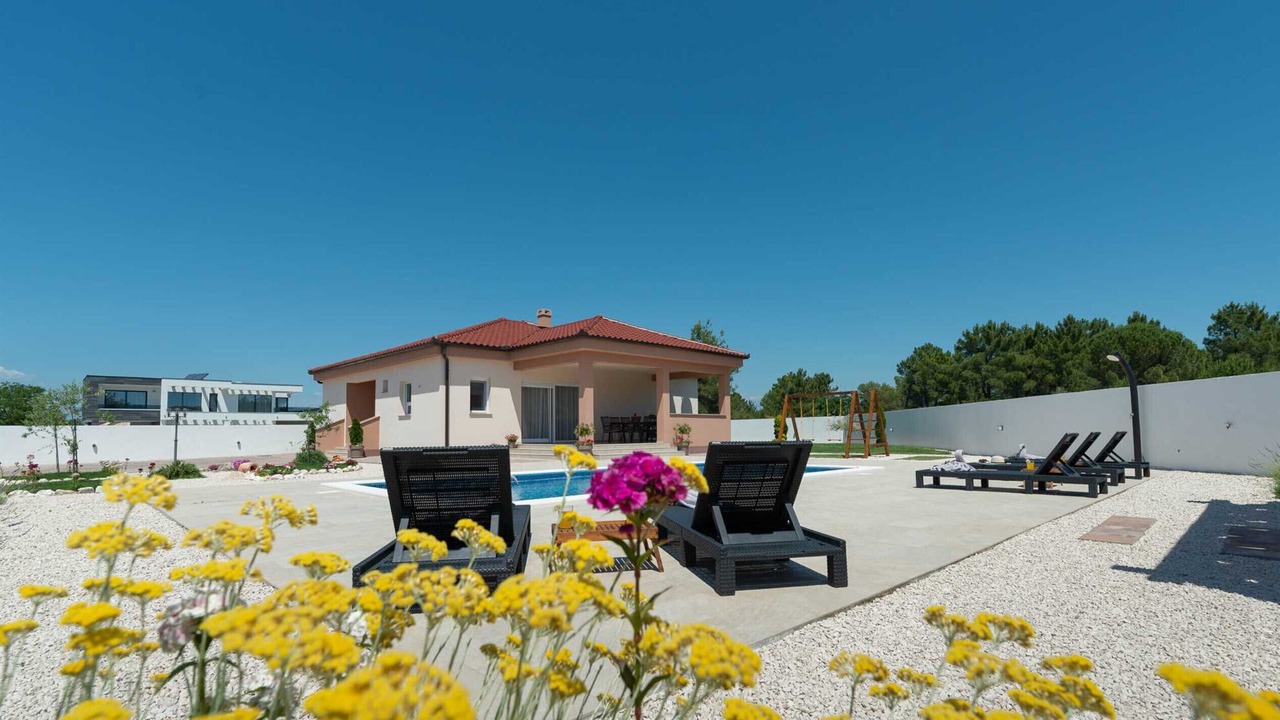 Photo of Outdoor in Zaton