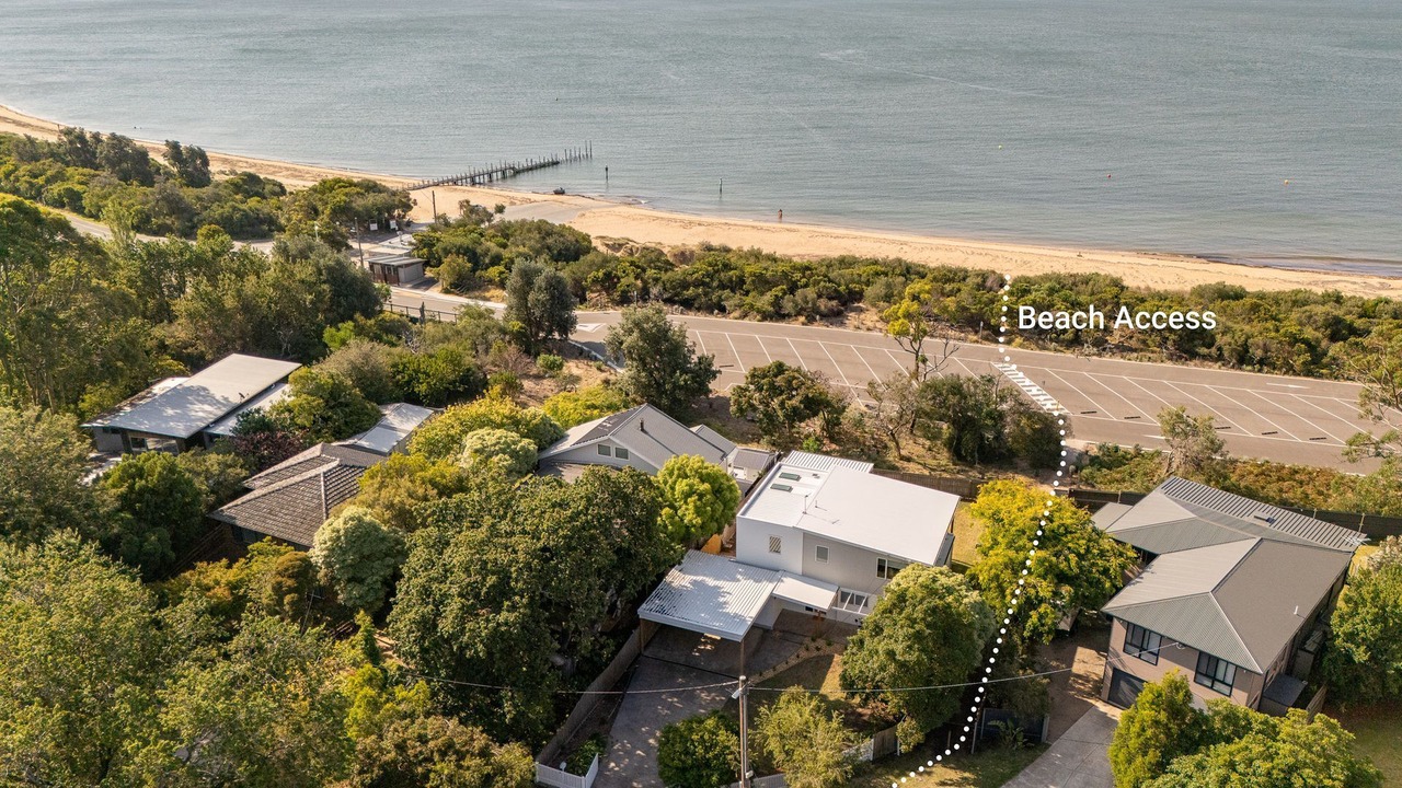 Photo of Others in Cowes