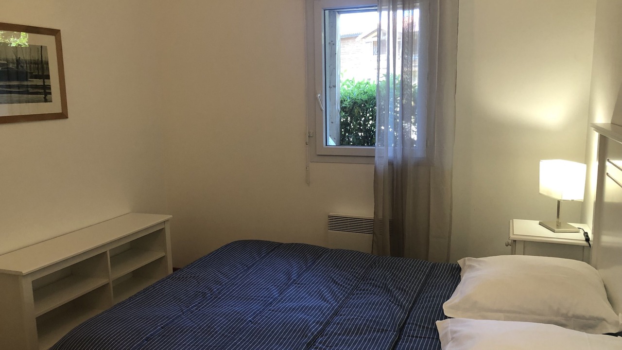 Photo of Bedroom in Parentis-en-Born