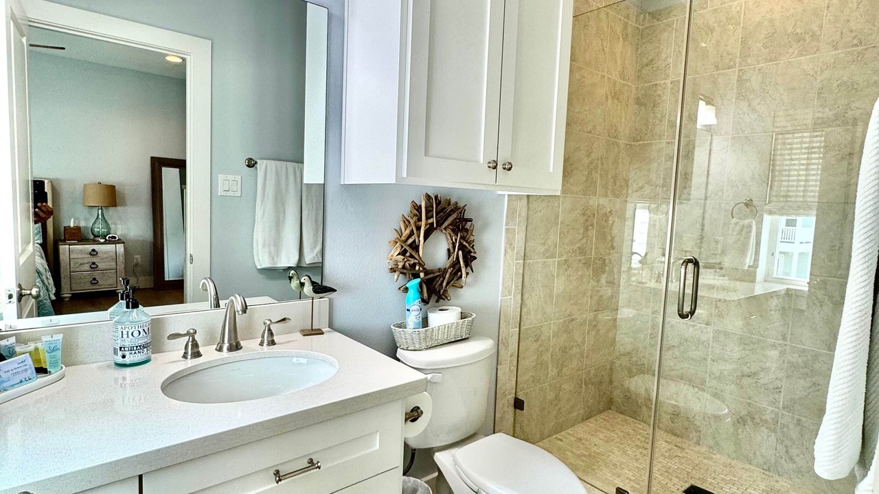 Photo of Bathroom in Beachside Village