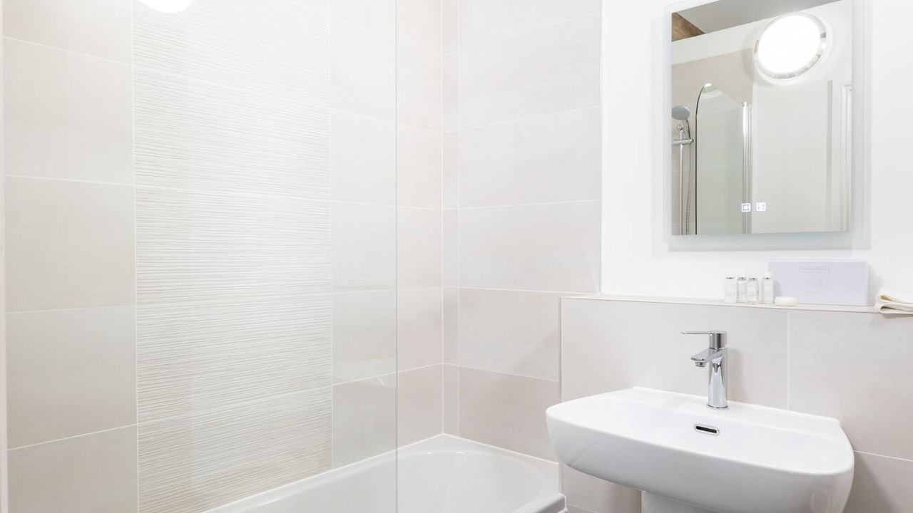 Photo of Bathroom in Little Stukeley