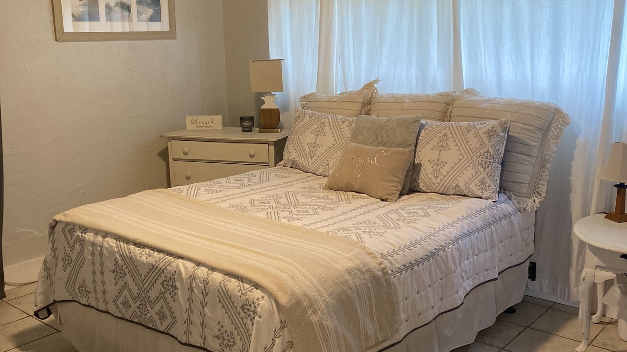 Photo of Bedroom in Sunny Shores