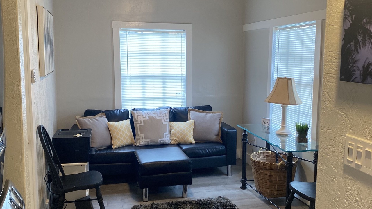 Photo of Livingroom in Sunny Shores
