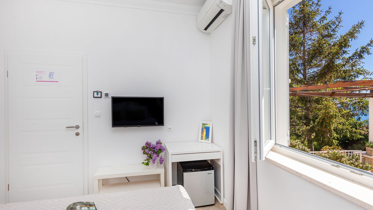 Photo of Bedroom in Montovjerna