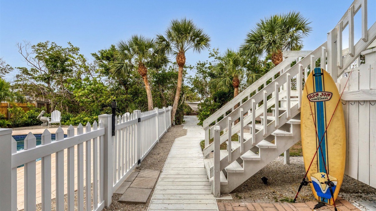 Photo of Patio Balcony in Palm Island