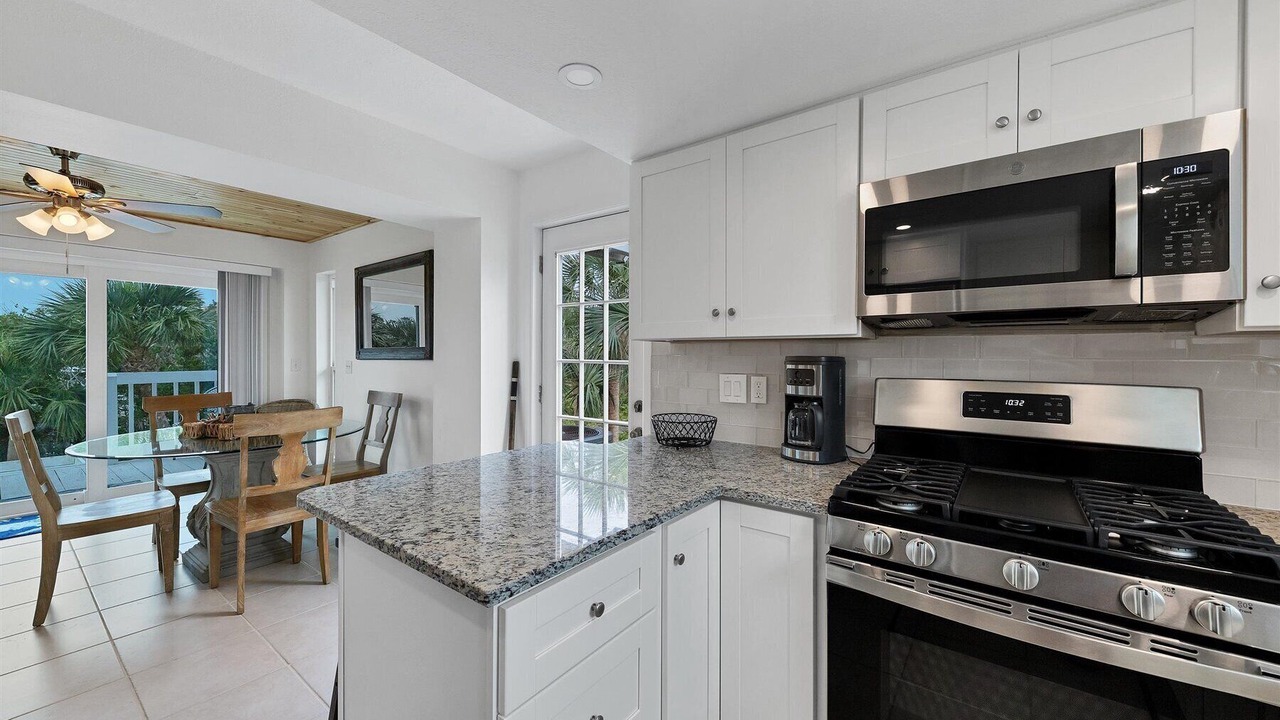 Photo of Kitchen in Palm Island