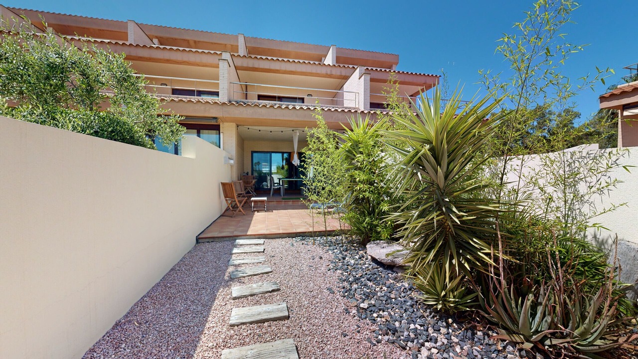 Photo of Patio Balcony in L'Ampolla