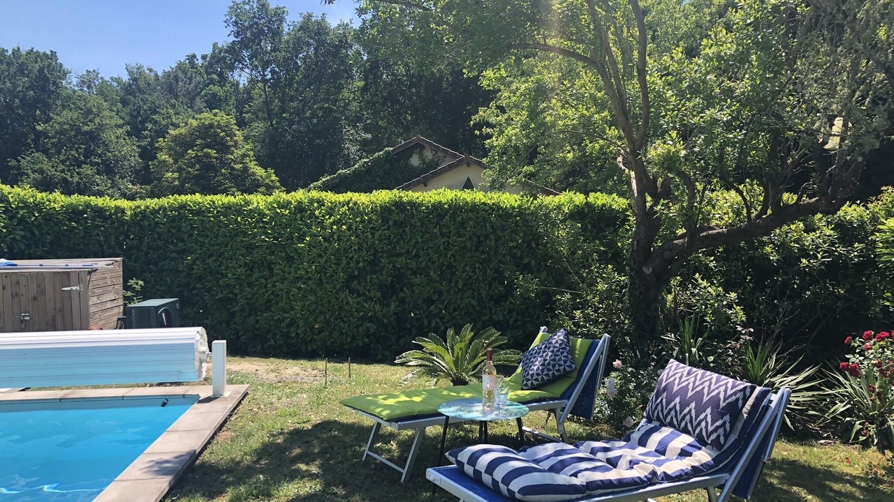 Photo of Outdoor in Mezos