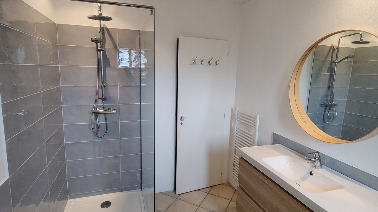 Photo of Bathroom in Mezos