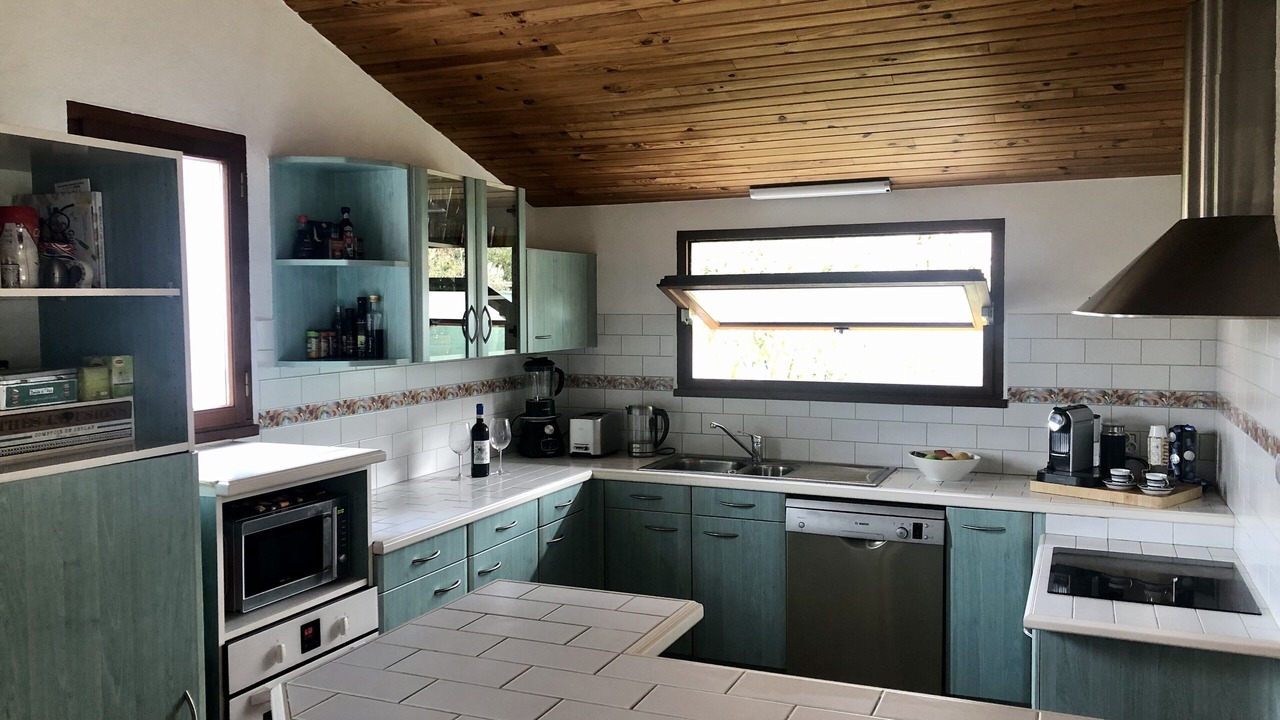 Photo of Kitchen in Mezos