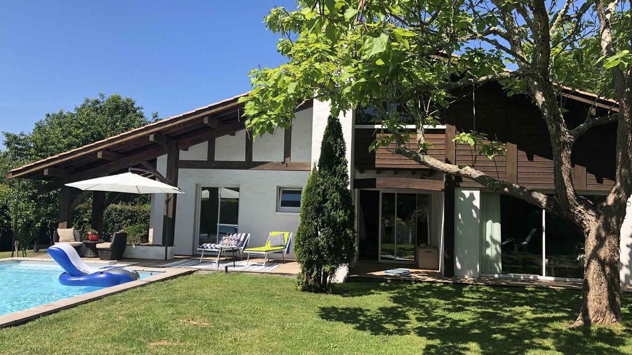Photo of Outdoor in Mezos