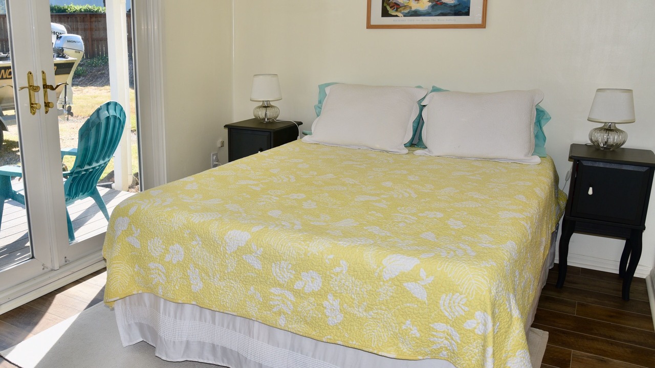 Photo of Bedroom in Gold Beach