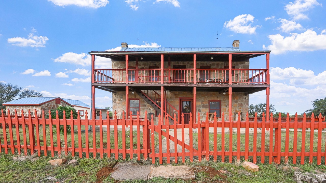Photo of Outdoor in Llano