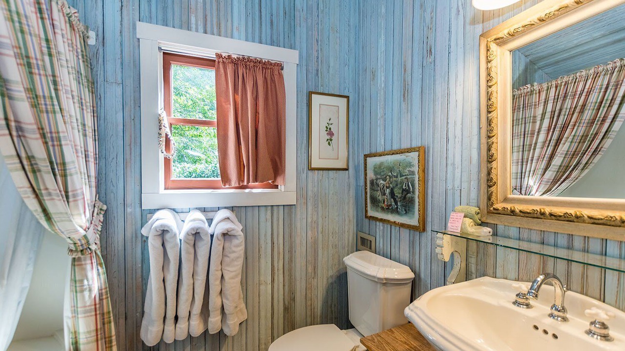 Photo of Bathroom in Fredericksburg