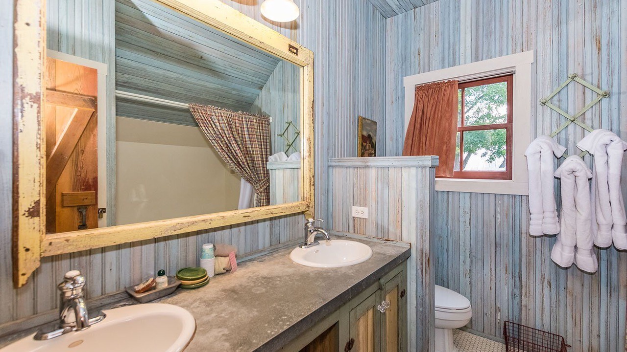 Photo of Bathroom in Fredericksburg