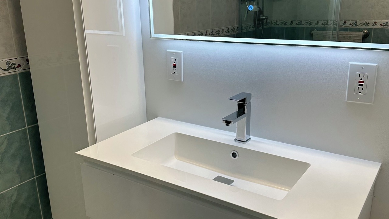 Photo of Bathroom in Hollywood South Central Beach