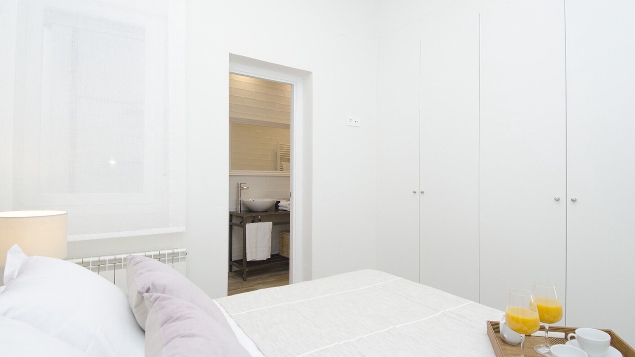 Photo of Bedroom in Embajadores