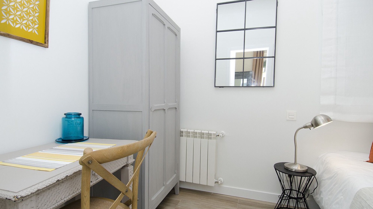 Photo of Bedroom in Embajadores