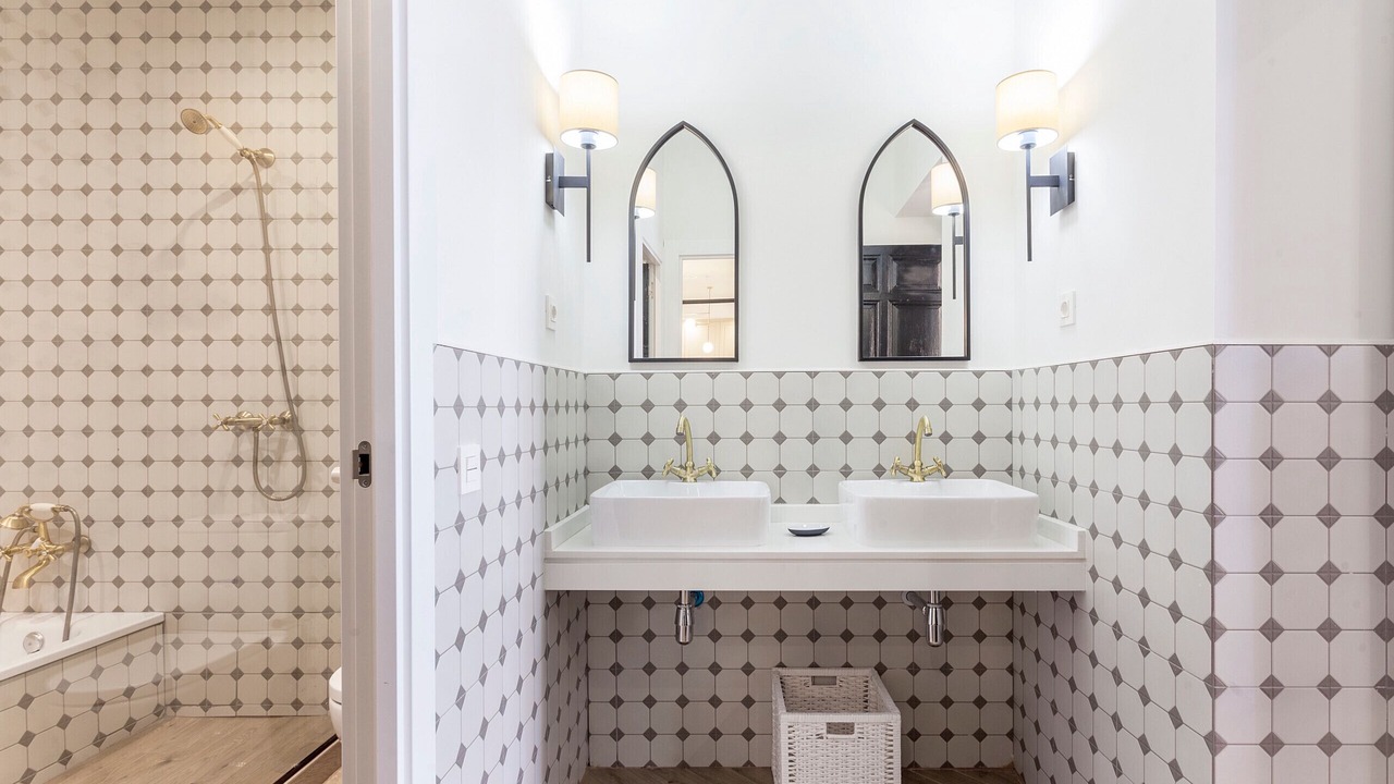 Photo of Bathroom in Embajadores