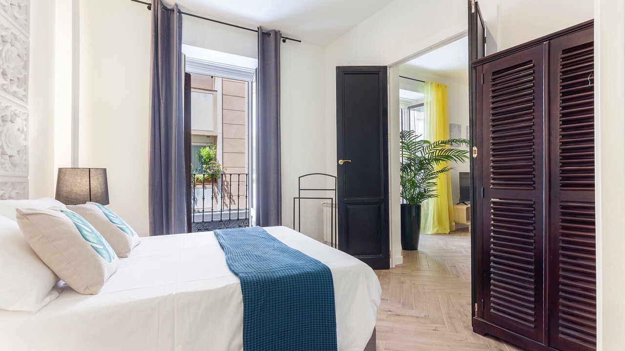 Photo of Bedroom in Embajadores