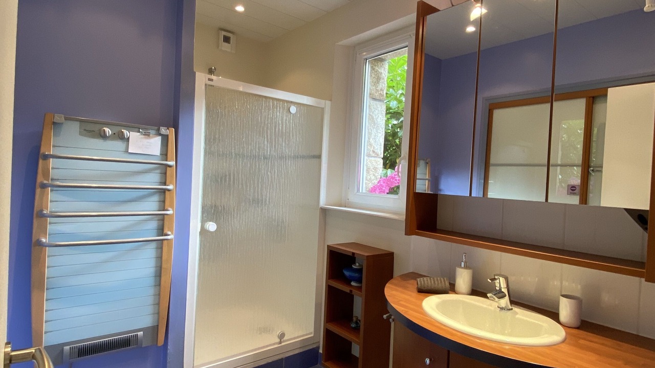 Photo of Bathroom in Cite