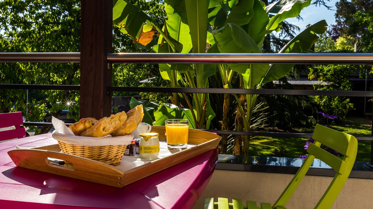 Photo of Outdoor in Pont Rousseau