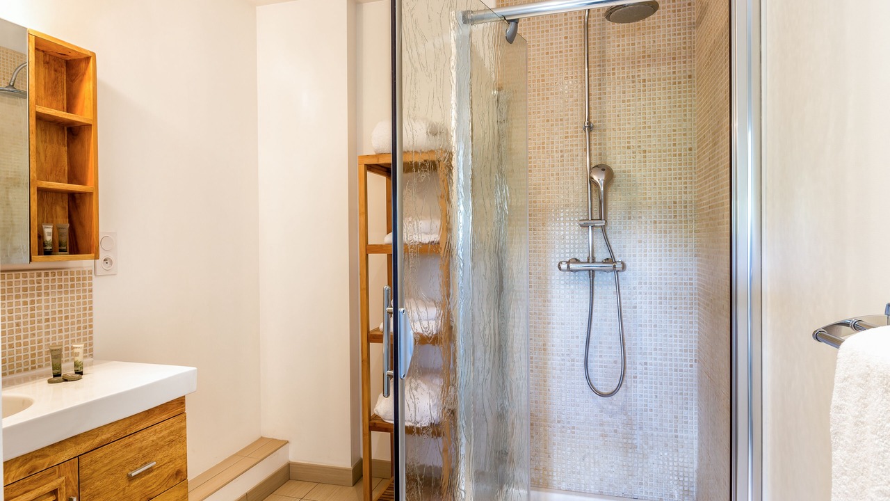 Photo of Bathroom in Pont Rousseau